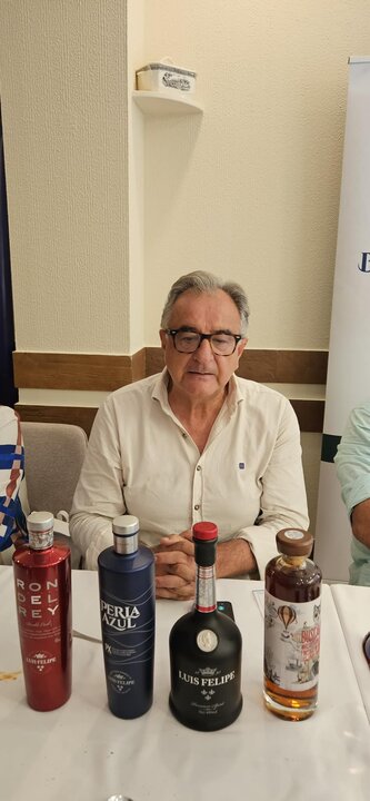 Roberto Gómez en la comida de Bodegas Rubia