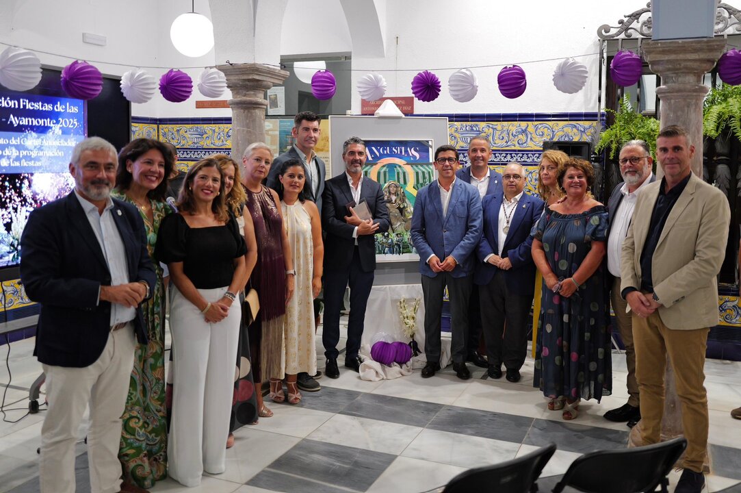 Presentación del cartel de las Fiestas de las Angustias 2025 / Fuente Facebook Ayuntamiento de Ayamonte