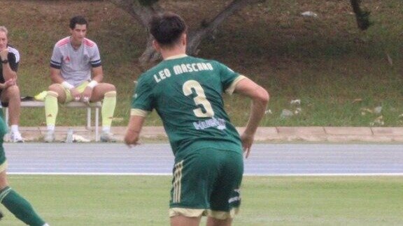 Leo Mascaró en una acción en la primera parte. Fuente: X Recre