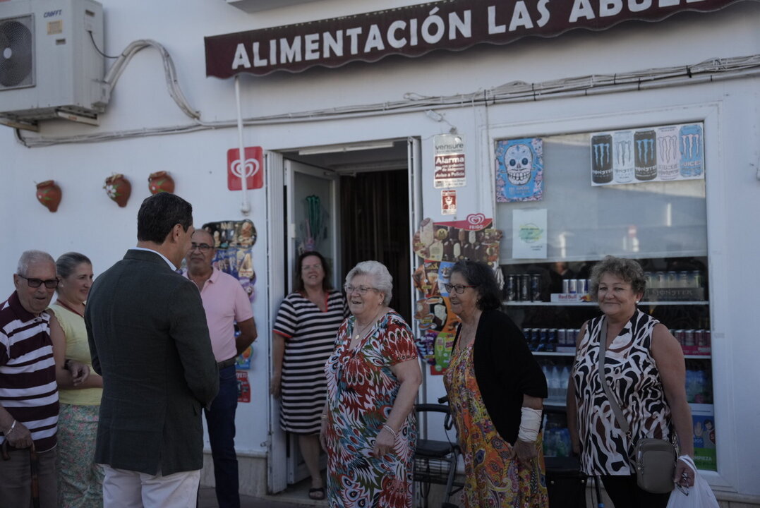 Juanma Moreno en Almonte. Fuente: Junta de Andalucía