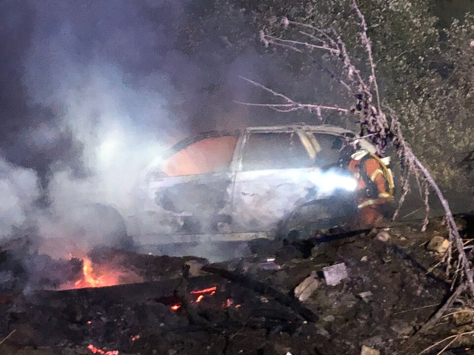 Así se encontraba el vehículo. Fuente: Sab Bomberos Huelva Provincia