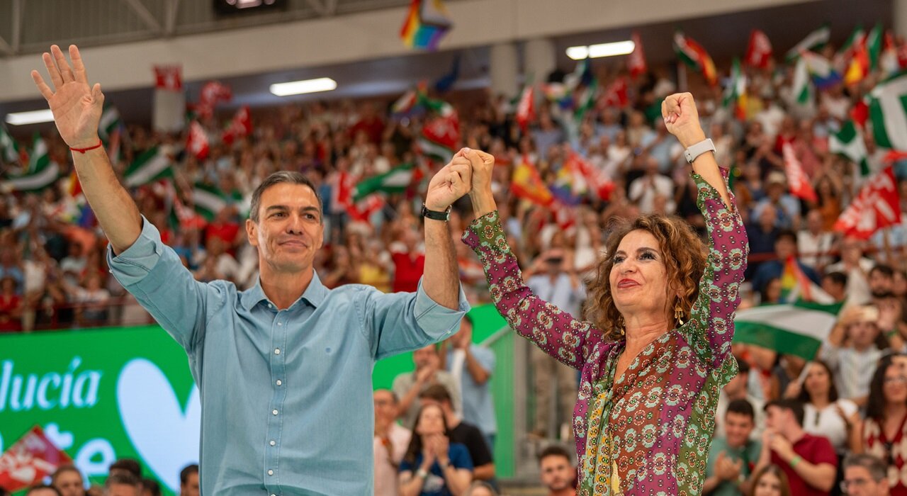 Sánchez y Montero en el mitin de Málaga