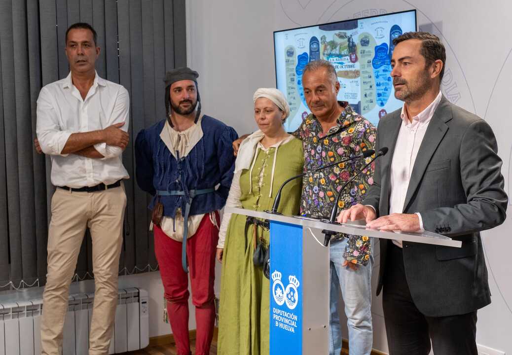 Juan Daniel Romero en la presentación. Fuente: Diputación de Huelva