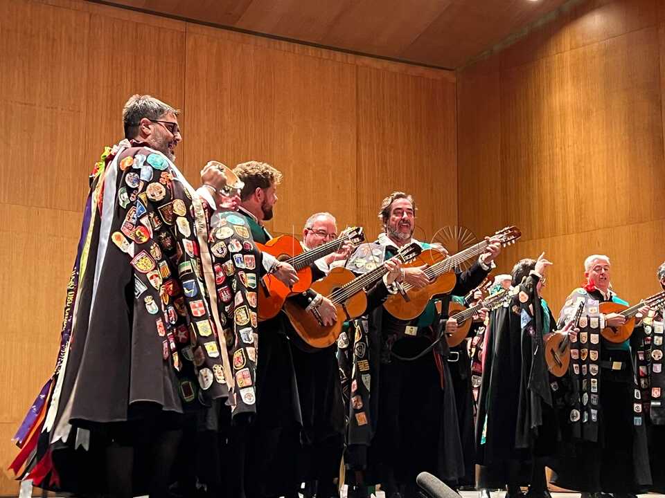 Tuna de Empresariales de la Universidad de Huelva