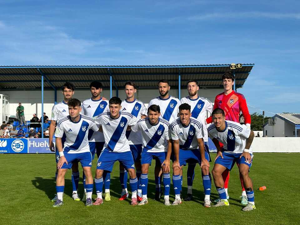 Once inicial del Atlético Onubense. Fuente: X de fútbol base Recreativo