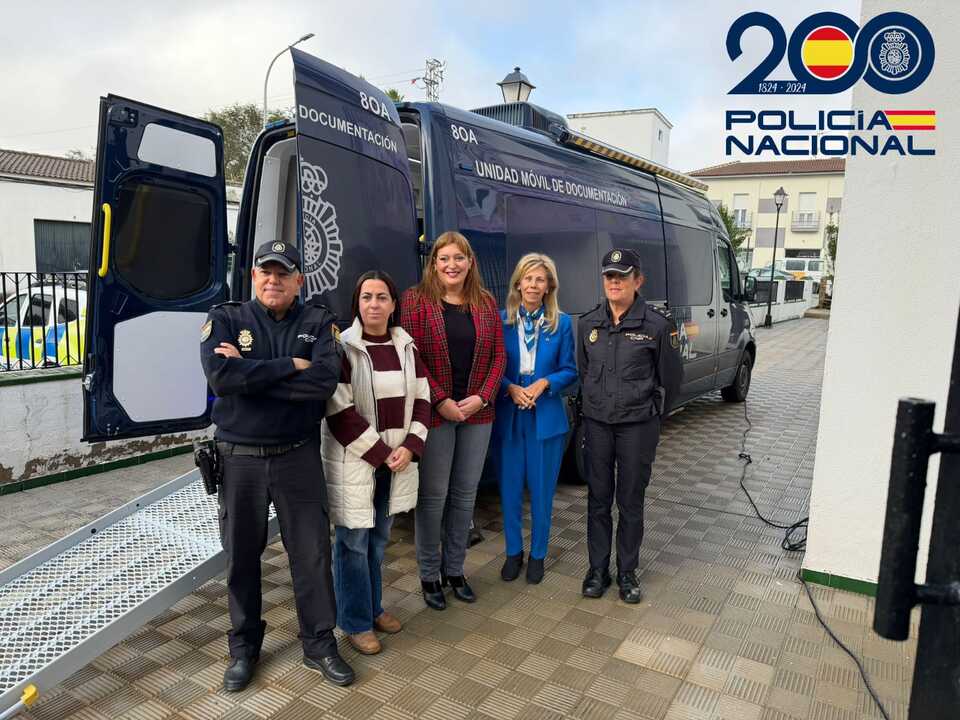 Nuevo Unidad Móvil de la Policía Nacional. Fuente: Policía Nacional