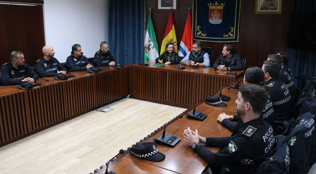 Cinco nuevos agentes se suman a la Policía Local de Cartaya. Fuente: Ayto. Cartaya
