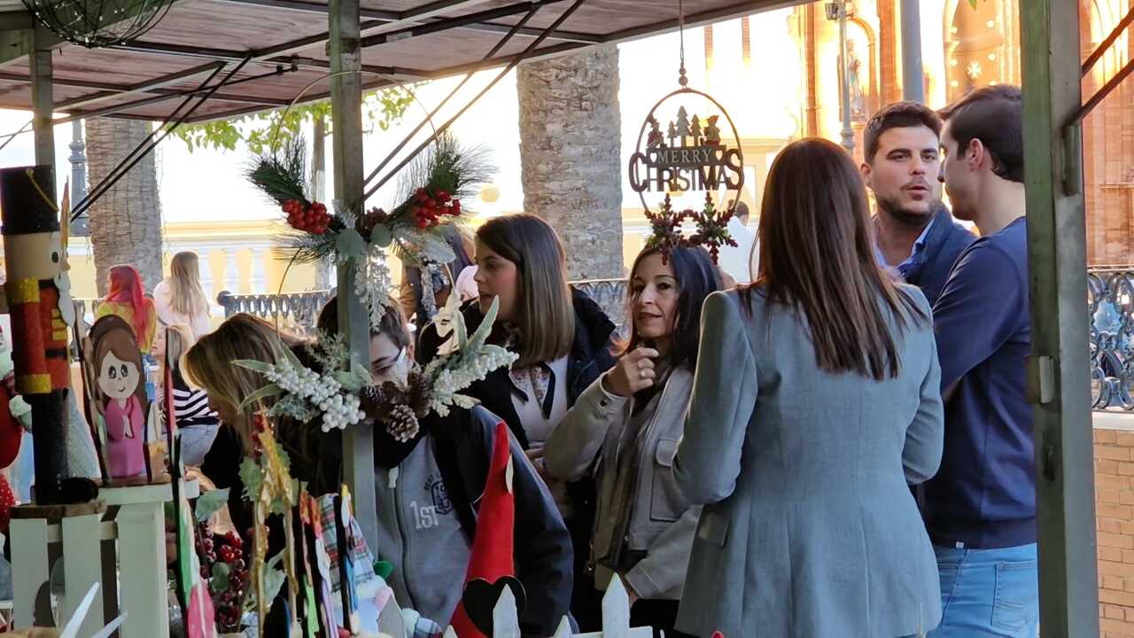 Mercado navideño en La Palma del Condado. Fuente: Facebook Ayto. La Palma