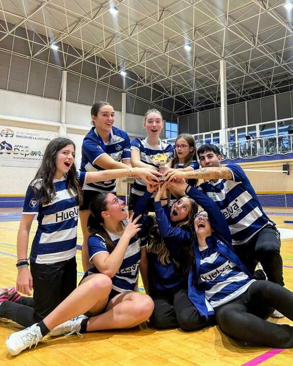 Equipo femenino del Recreativo IES La Orden. Fuente: Facebook IES La Orden