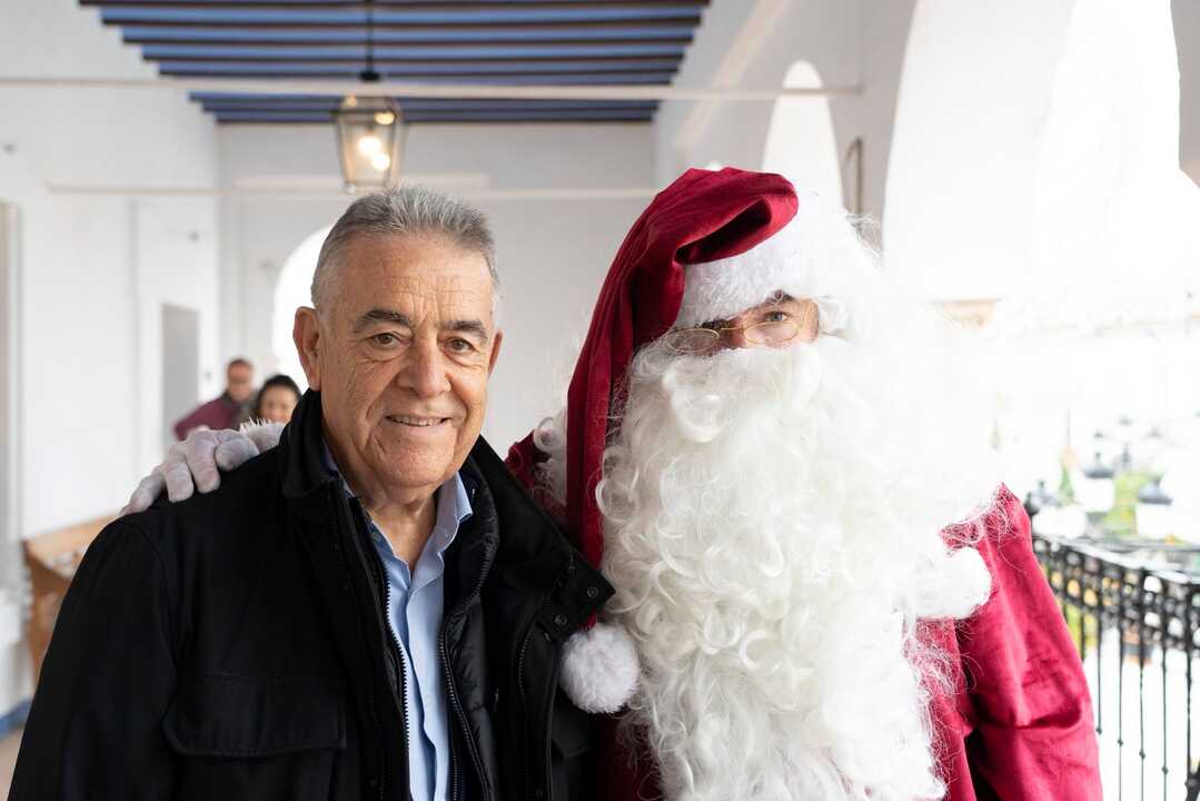 Visita de Papá Noel en Almonte. Fuente: Facebook Ayto. Almonte