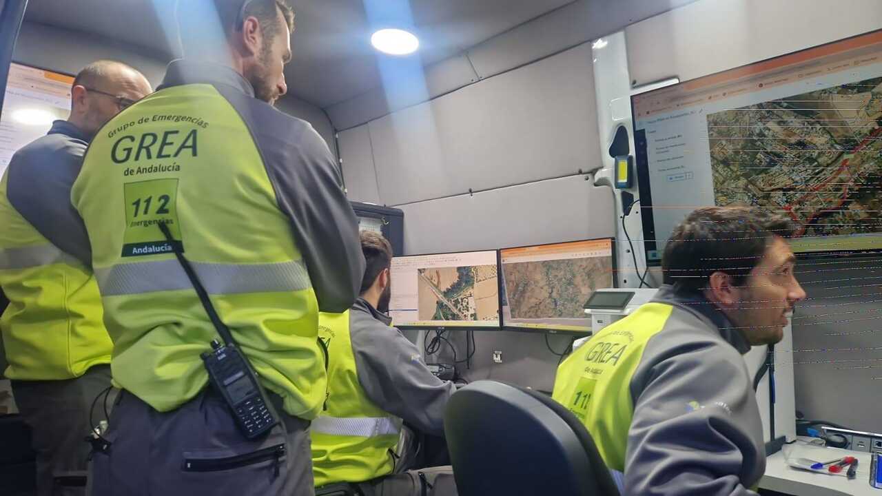 Efectivos del 112 siguen las labores de búsqueda