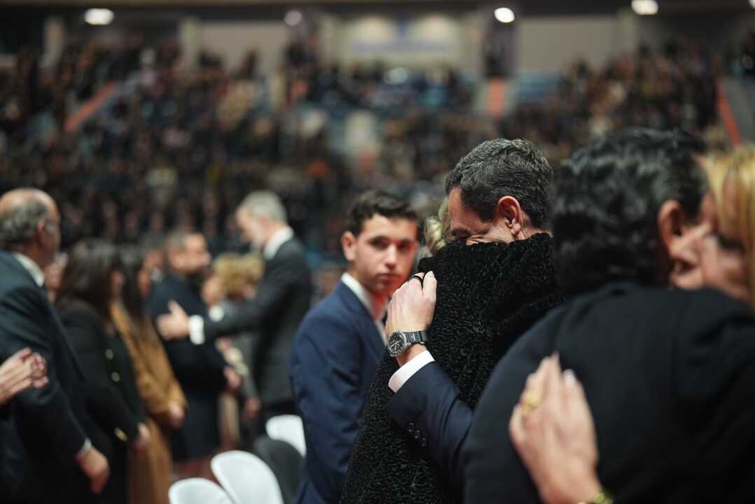 Juanma Moreno con los familiares de las víctimas. Fuente: X Juanma Moreno
