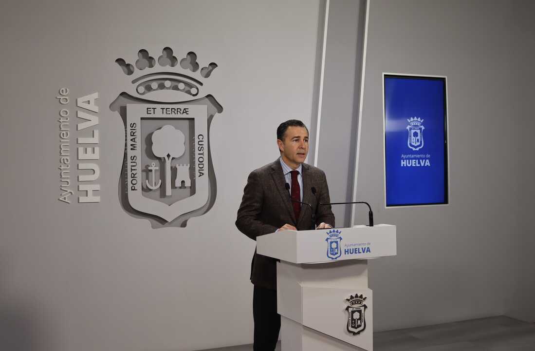 Rueda de prensa de Felipe Arias Accidente Adamuz. Fuente: Ayto. Huelva