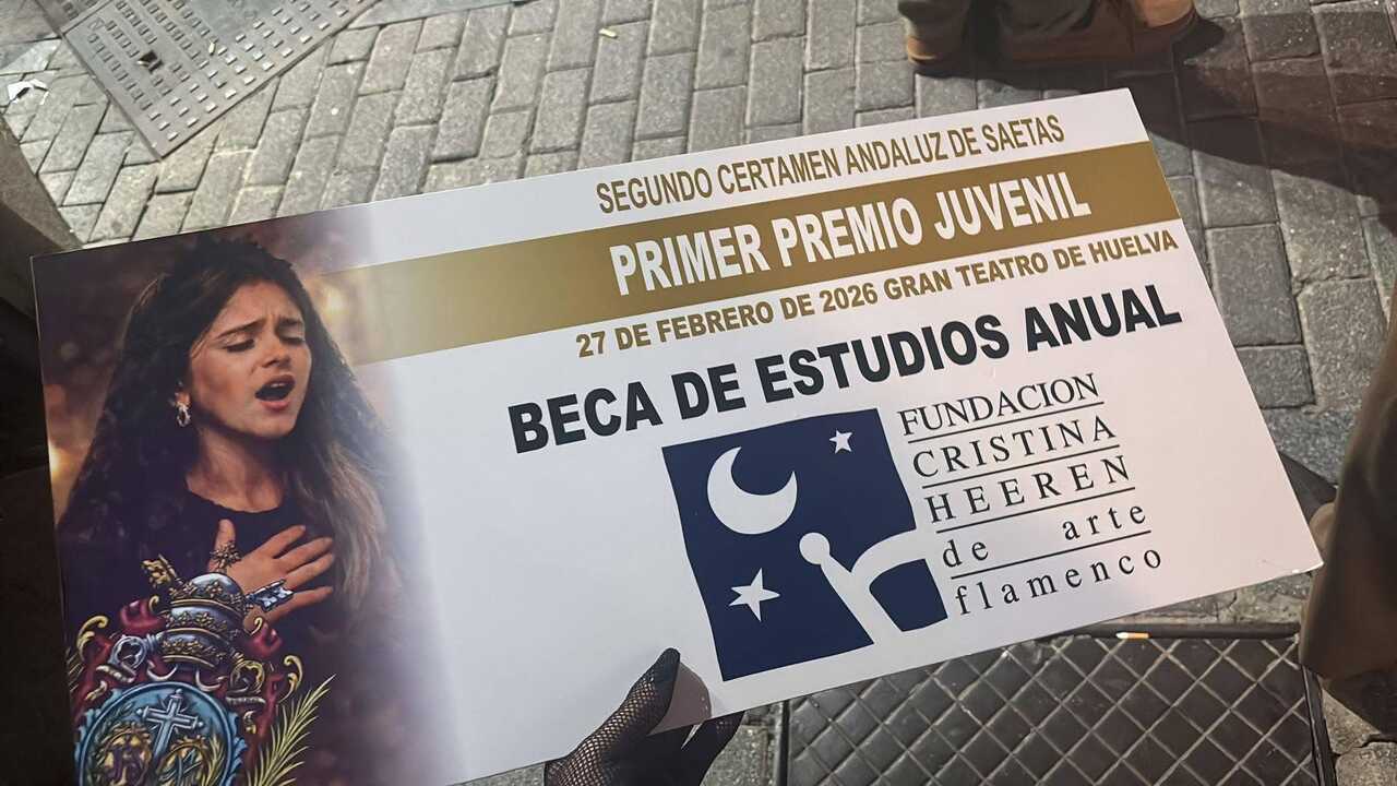 Premio obtenido por la moguereña Carmen Roldan. Fuente: Facebook Carmen Díaz