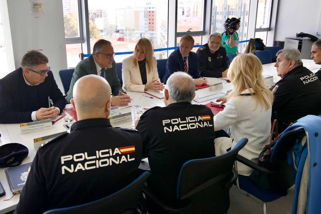 Reunión entre la alcaldesa y la subdelegada del Gobierno