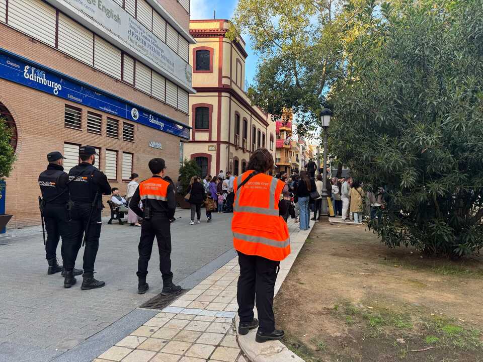 Dispositivo especial de servicios públicos en Huelva durante la Semana Santa. Fuente: Ayuntamiento de Huelva