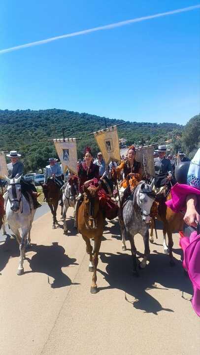 Romería de la Virgen de Piedras Albas. Fuente: Facebook Hermandad de Nuestra Señora de Piedras Albas