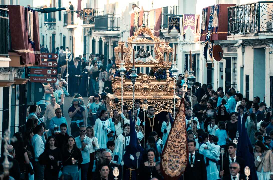 El Santo Entierro cerró una Semana Santa inolvidable