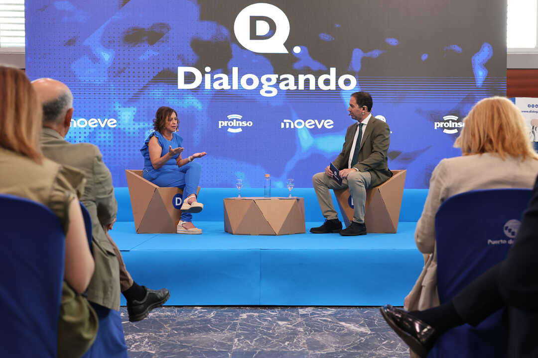Catalina García en el Foro Dialogando