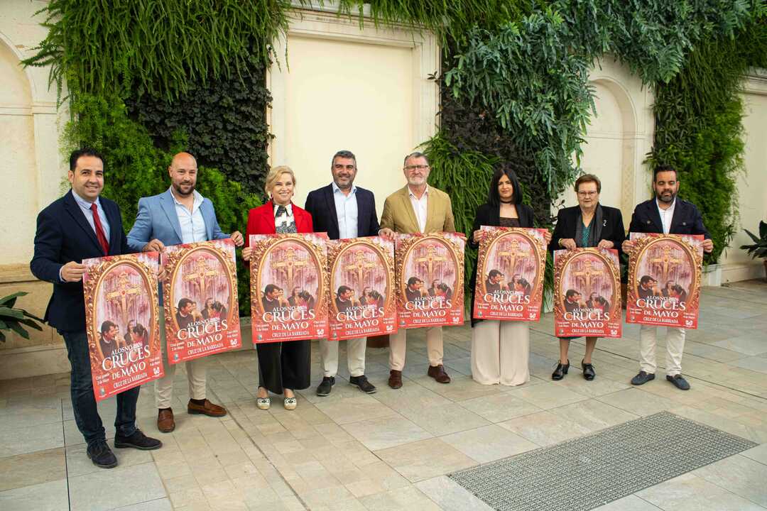 Presentación del cartel de las Cruces de Mayo de Alosno 2026. Fuente: Diputación de Huelva