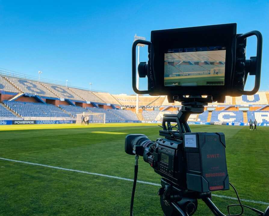 Equipo del Grupo Azahara para cubrir el Recre